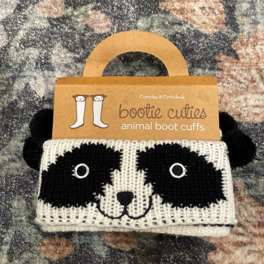 NWT Kids Cupcakes And Cartwheels Panda Bear Bottie Cuties Boot Cuffs